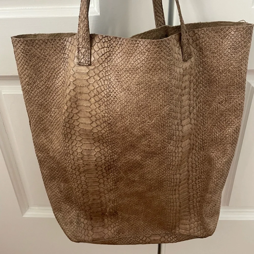 Monserat de Lucca large snakeskin tote bag - Picture 3 of 8